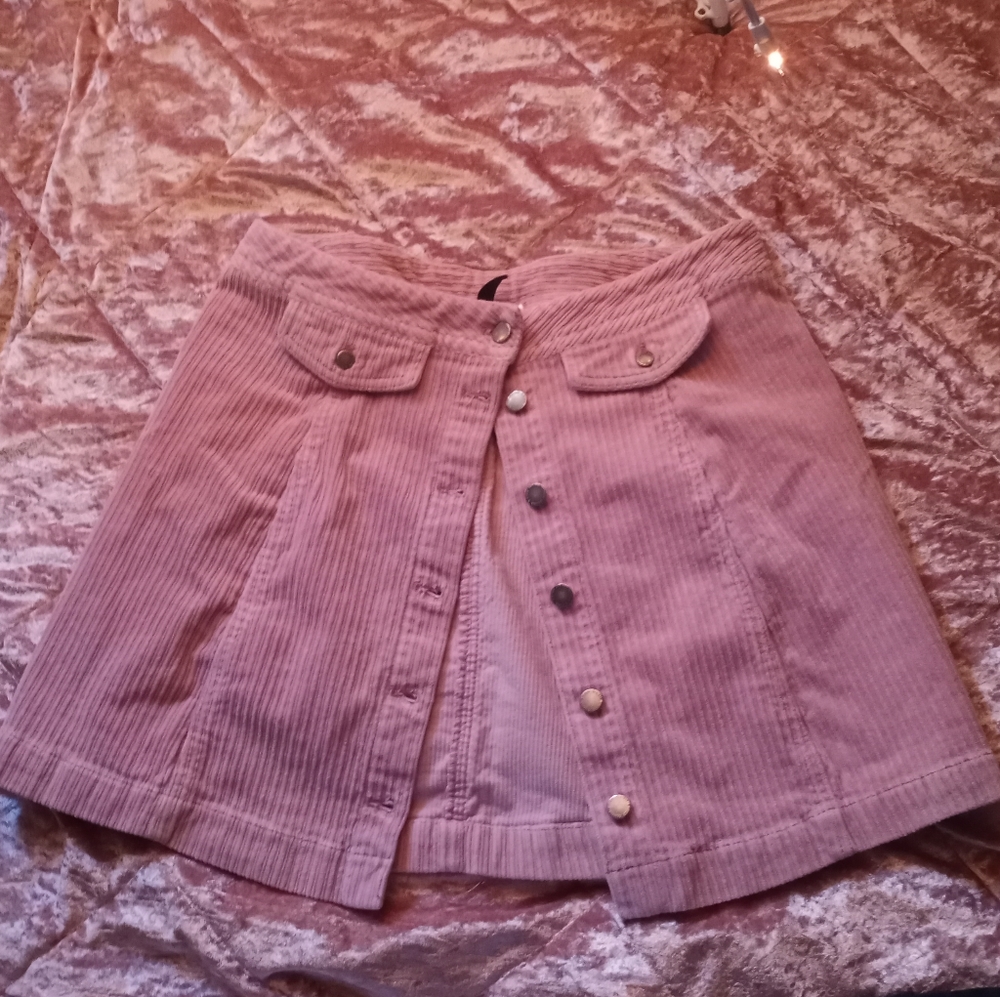 Flattering H&M Pink Velvet Button Up Mini Skirt